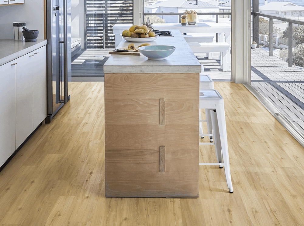 <p>Vinylgulvet K&auml;hrs Oulanka Luxury Tiles. Kj&oslash;p&nbsp; vinylgulv hos Parketthuset.</p>