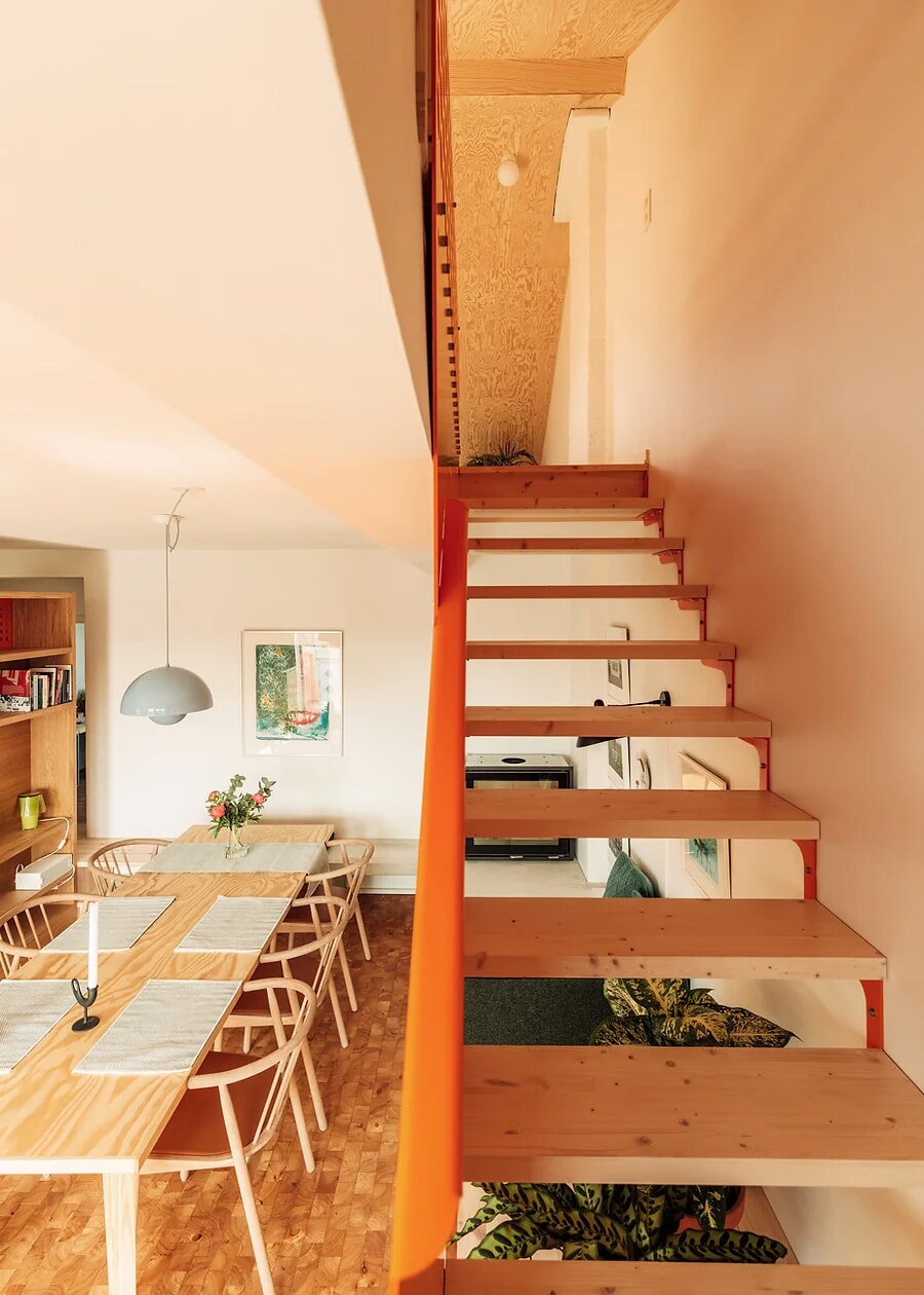 Furugulv og kubbegulv hos kunde